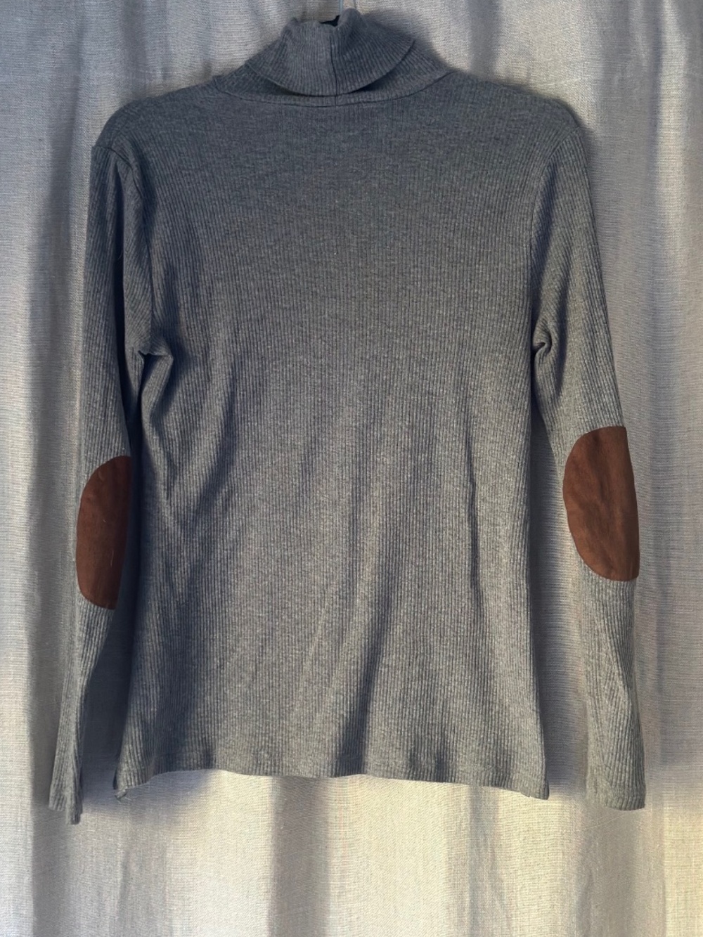 Ralph Lauren Lightweight Grey Turtleneck With Suede Like Elbow Patch